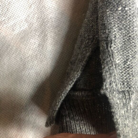 Chaps Sweater Sz Medium - Upcycle, Repair, Priced to Sell - Picture 4 of 8